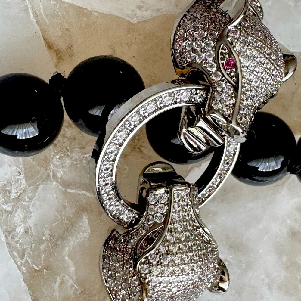 SJ Pearl Black onyx and Silver color Crystal Panther Necklace